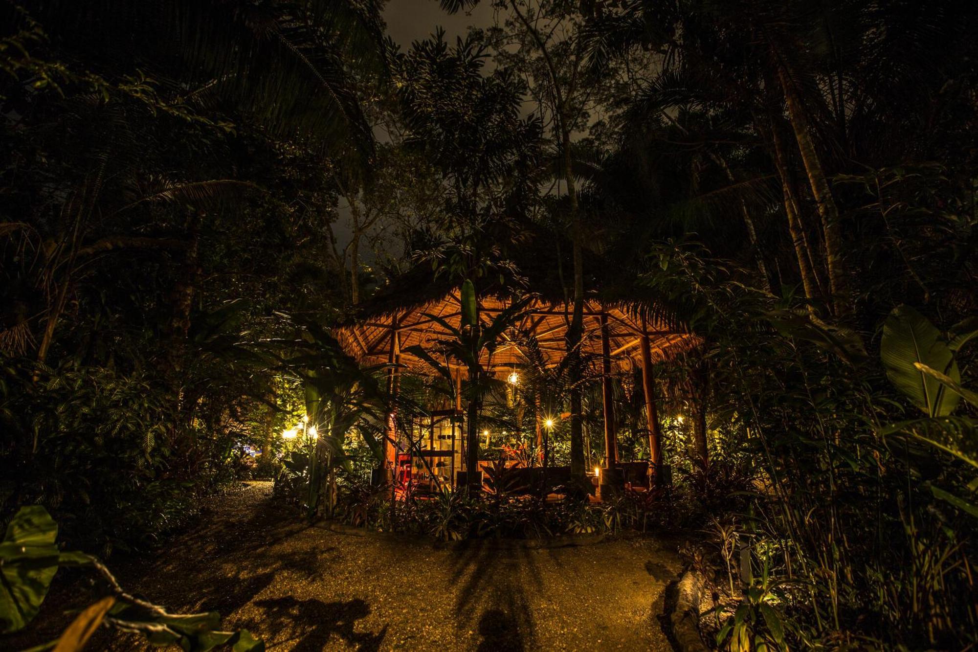 Kapievi Ecovillage Puerto Maldonado Eksteriør billede